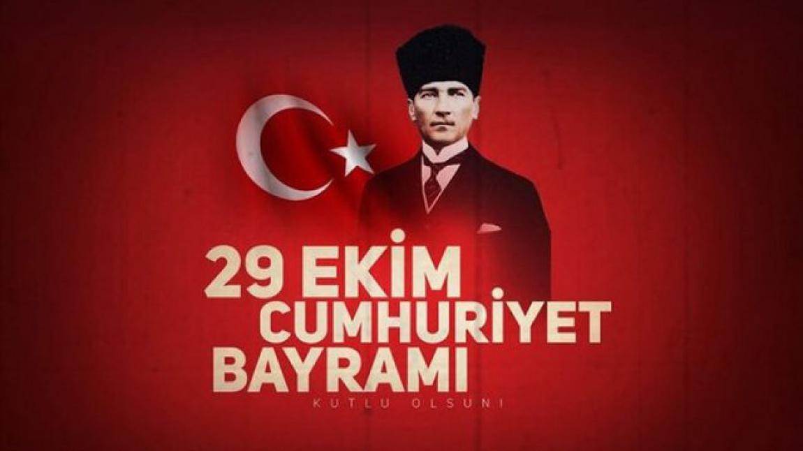 Cumhuriyet'imizin 101. Yaş Günü Coşkuyla Kutlandı.